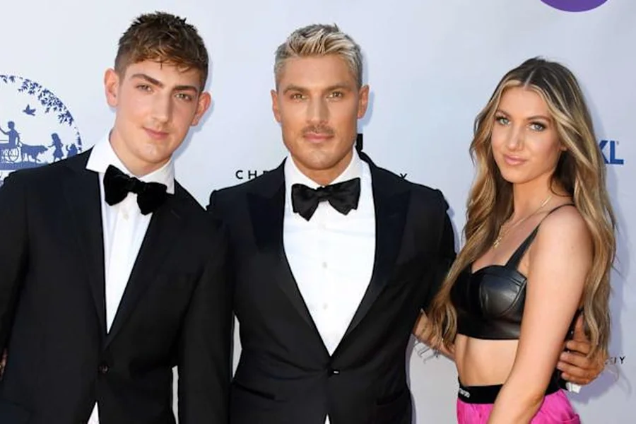 Chris Appleton and Katie Katon