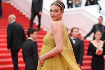 Karlie Kloss Pregnant