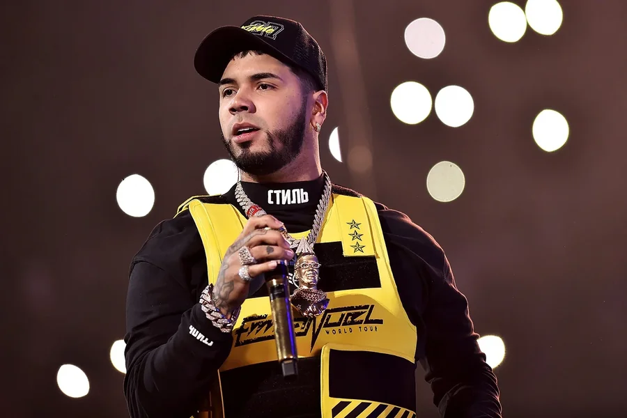 Anuel AA Height And Weight