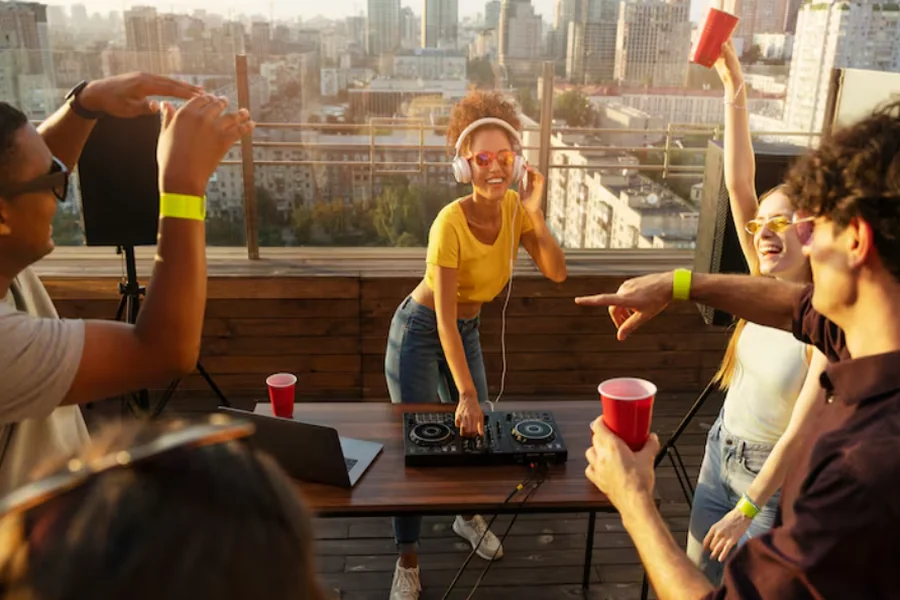 Rooftop Bar Restaurant