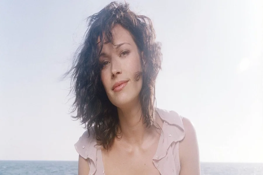 Brooke Langton Net Worth