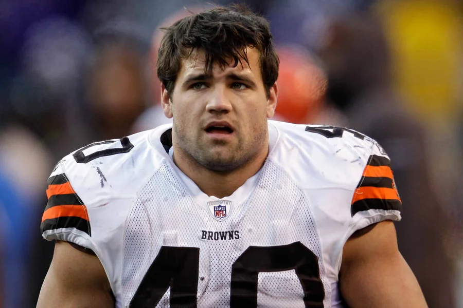 Peyton Hillis Net Worth