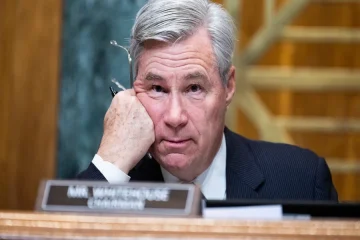 Sheldon Whitehouse Net Worth and Financial Profile
