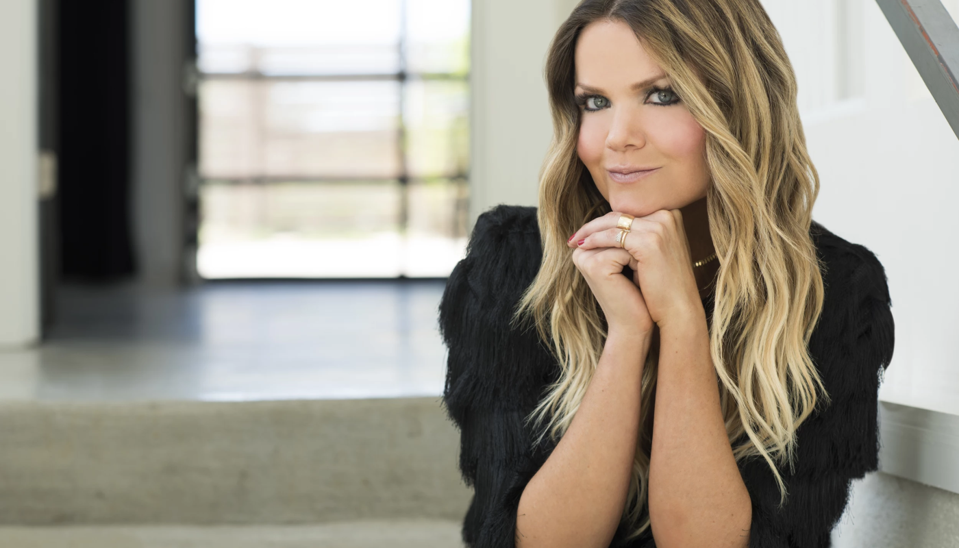 Amy Brown Net Worth