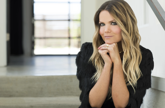 Amy Brown Net Worth